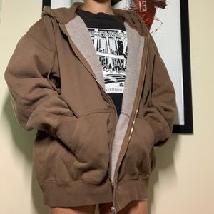 BRANDY MELVILLE BROWN CARLA! NWT ✨